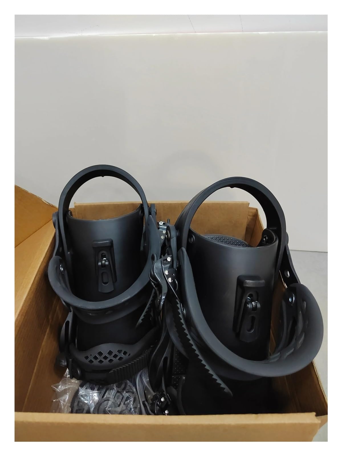 Clip Metalliche per Legami per Snowboard, Attacchi da Snowboard Uomo in Bianco e Nero, Taglie Multiple