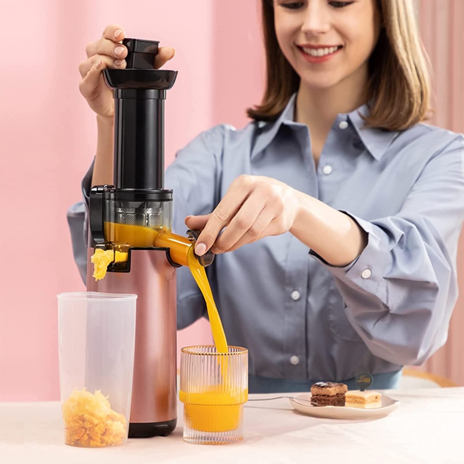 Máquina de prensado en frío compacta de alto rendimiento de jugo, ideal para frutas vegetales, potente motor de 120 W, exprimidor automático pequeño, licuadora portátil con función inversa