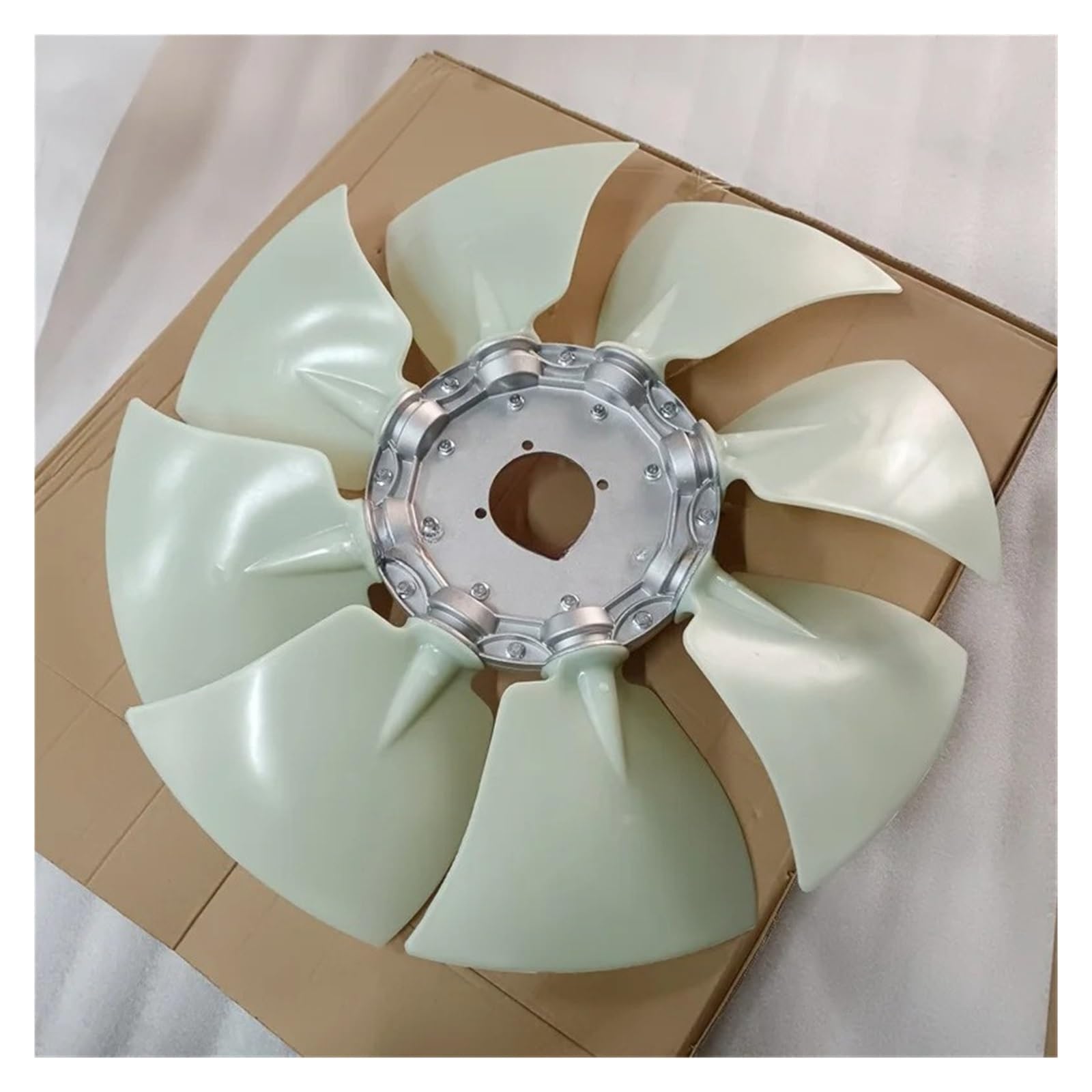 Pales de ventilateur D6D haute résistance pour EC210BC 14505630
