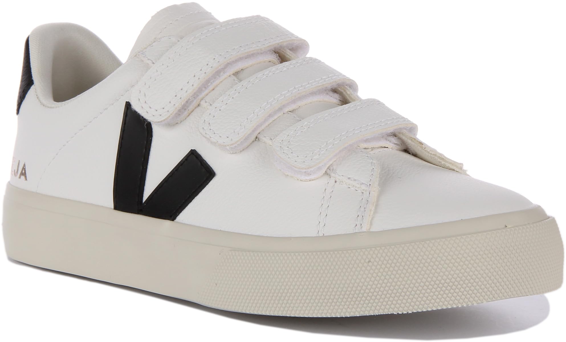 Veja Men's White Black Recife Chromfree In For