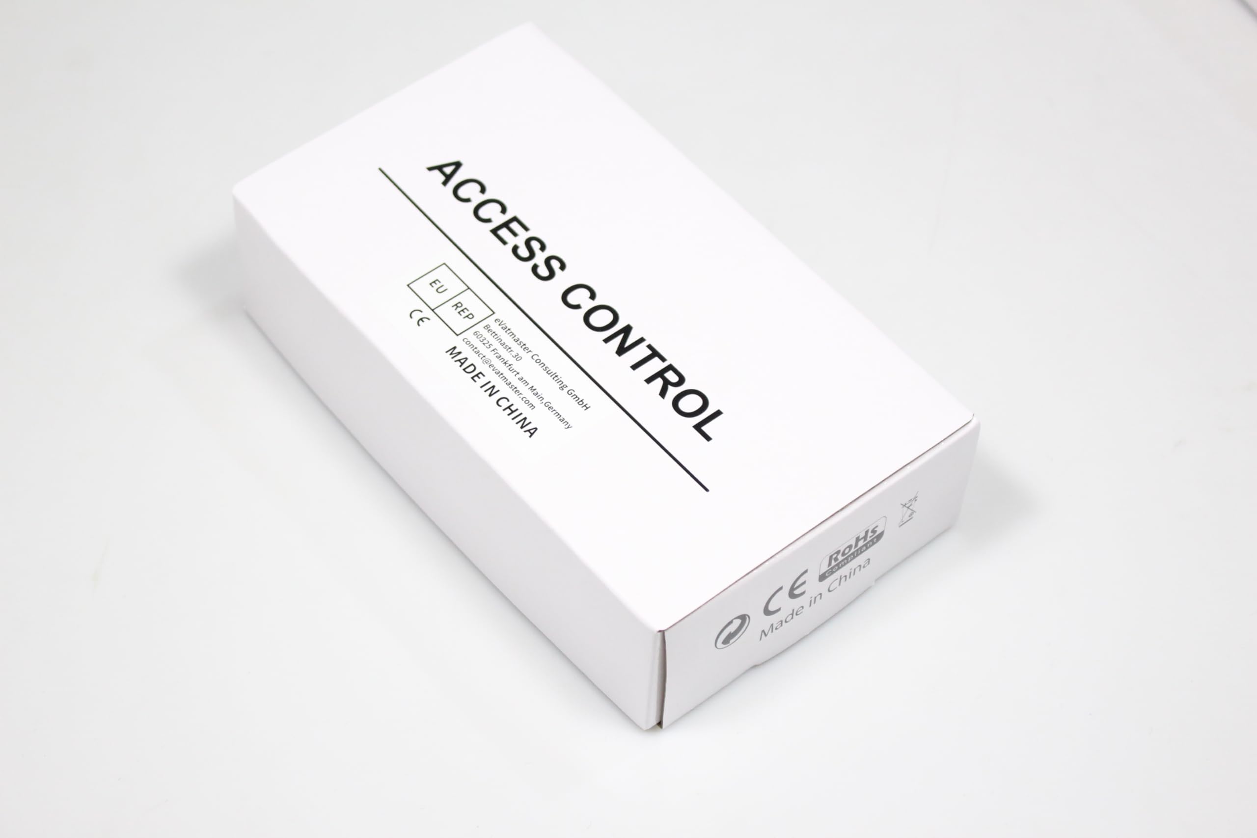 YiToo Tastiera biometrica per controllo accessi con impronte digitali Tuya App Smart NFC Apriporta Impermeabile 13.56 MHz Tastiera RFID con Wiegand 26 Bit Output/Input