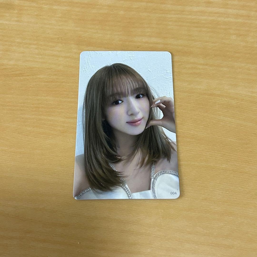 Amazon.co.jp: ME:I 山本すず トレカ 004 : おもちゃ