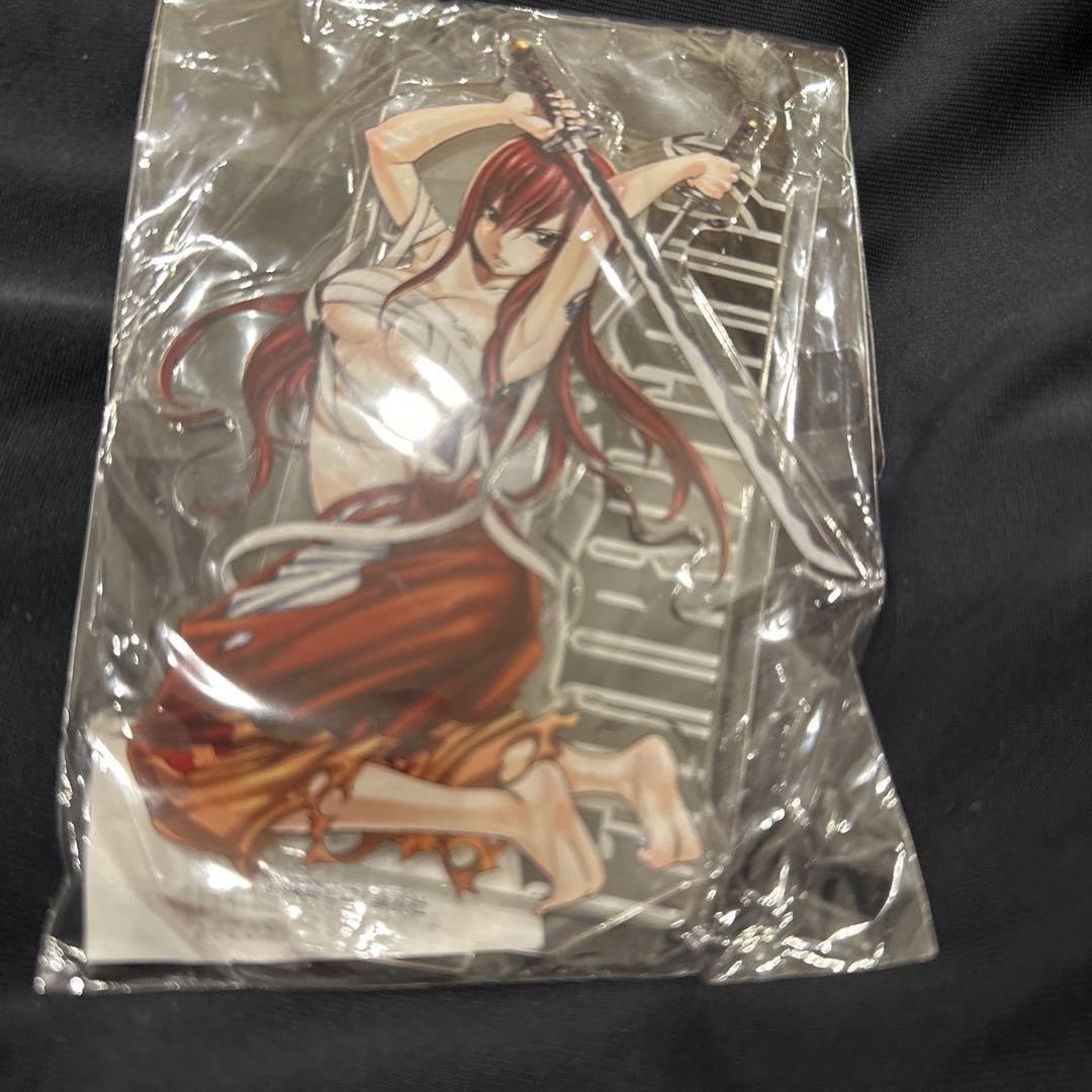 フェアリーテイル　原画展　エルザ FAIRY TAIL」“幽絶の鎧”姿のエルザをフィギュア化、自由に動く剣