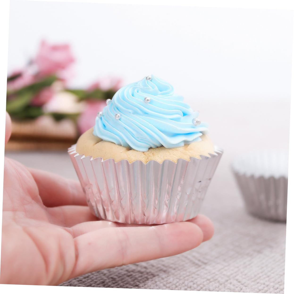 BESTonZON 600pièces Caissettes à Muffins Papier Métallique Épais Rose Pour Gâteaux Et Desserts Pour Fêtes Mariages Et Événements Spéciaux