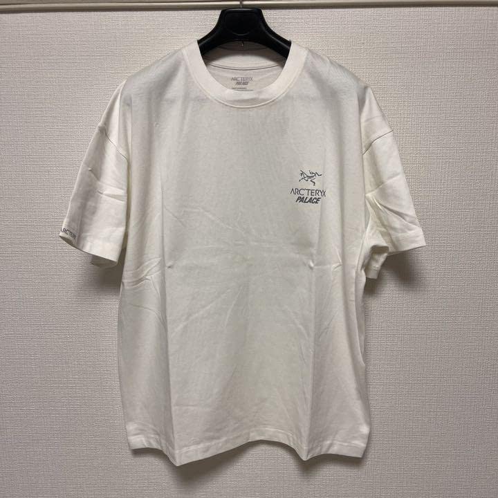 Amazon.co.jp: Palace × Arc'teryx コラボ Tシャツ Lサイズ