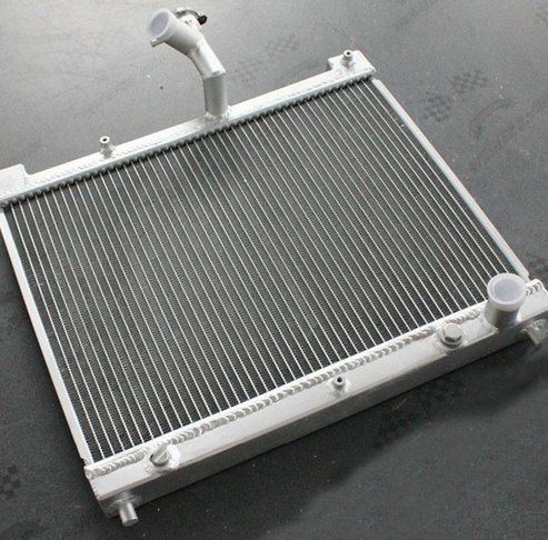Radiador Manual Para Toyota Yaris