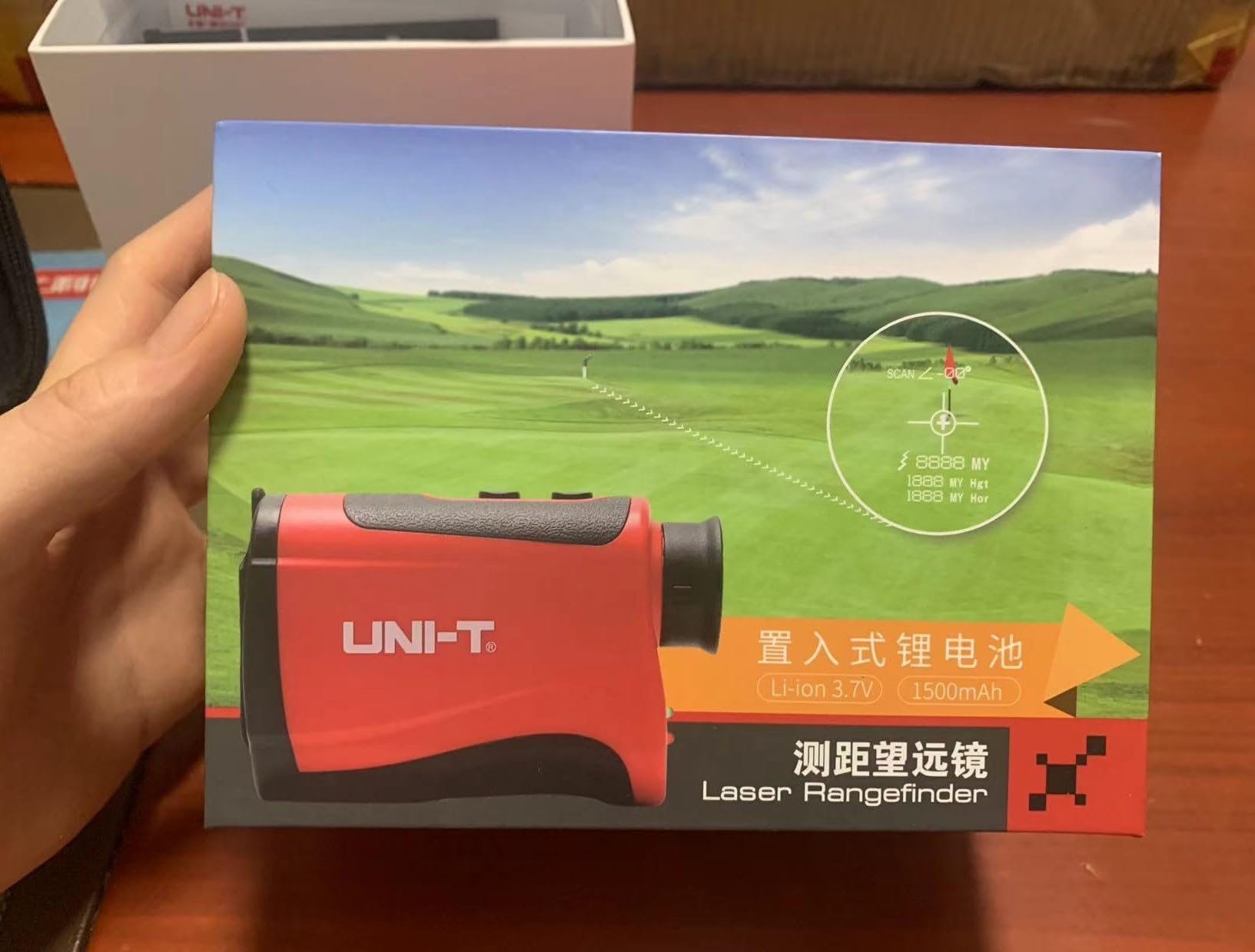 UNI-T LM600A LM800A LM1000A LM1200A LM1500A Specialty Laser Rangefinders Side-Screen Ranging Telescope 2.0 Inch External Screen