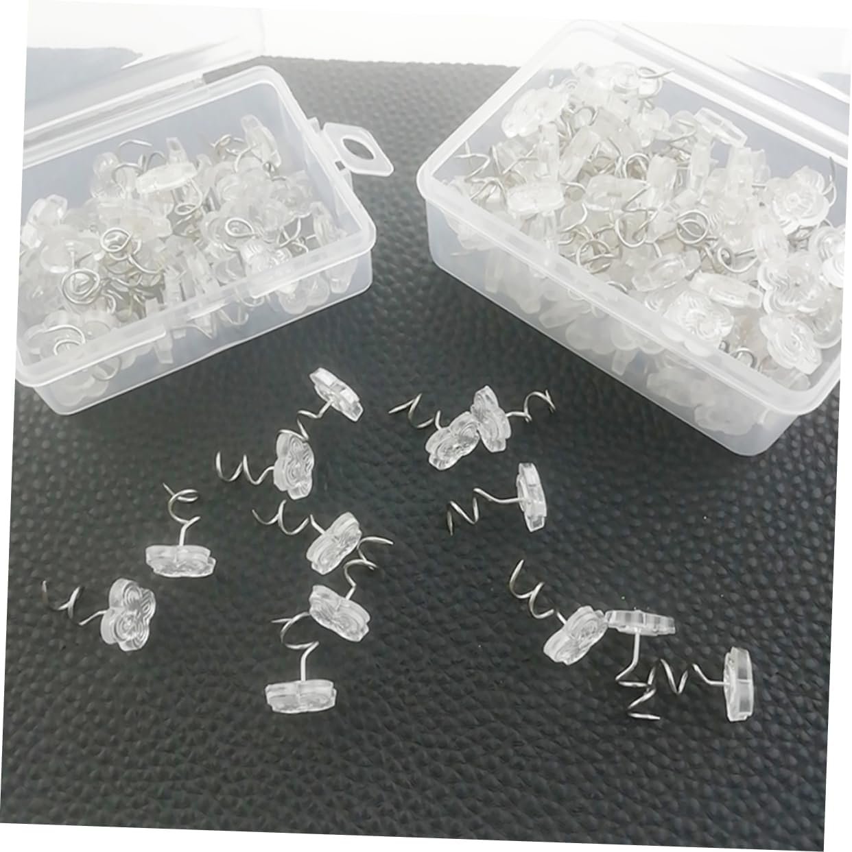 100pcs Flower Shaped Upholstery Stainless Steel Non-Marking Bedskirt Fixation Nails for Sofas Cushions and Fabrics Transparent -Moving