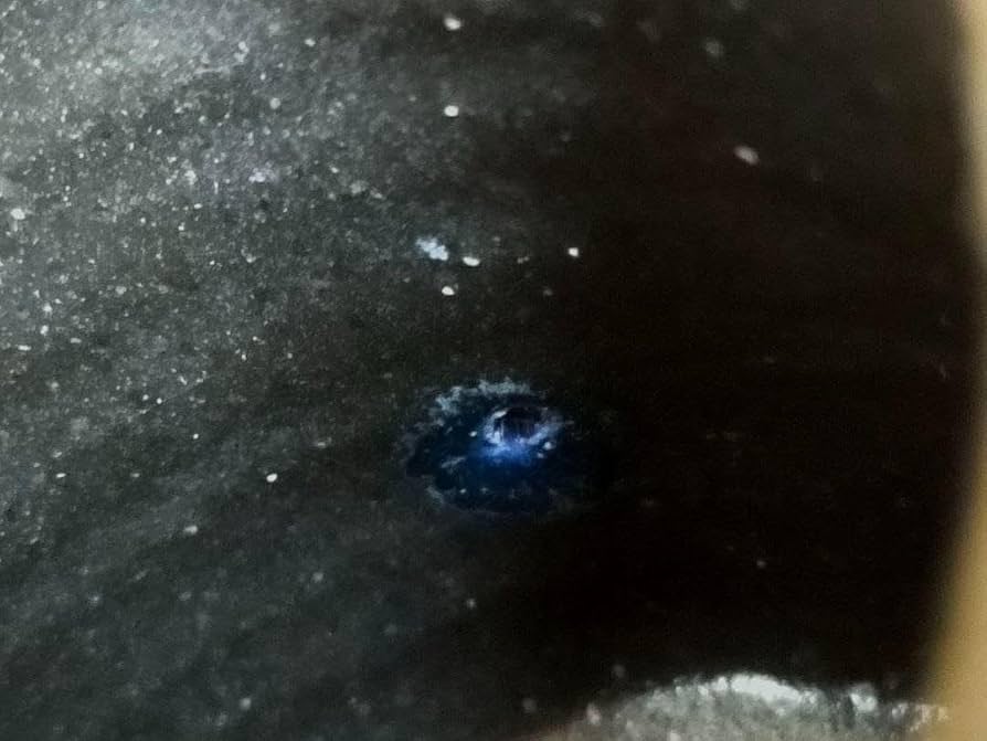 とても古い　瀬戸黒　茶碗　引出黒　織部黒　骨董品 Amazon | とても古い 瀬戸黒 茶碗 引出黒 織部黒 骨董品 | ノー