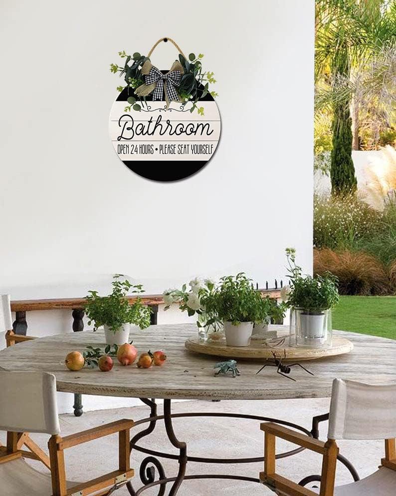 Miniatura 4 de LERJIMUX Letrero de puerta delantera de baño, coronas divertidas para colgar, placa de madera, decoración redonda de madera rústica, decoración de