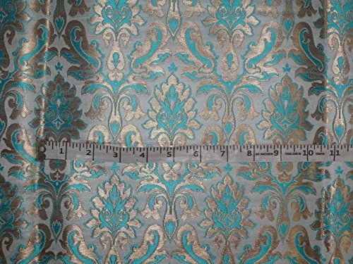 Soie Brocade Tissu Bleu pour masquer les imperfections de vos projets de couture