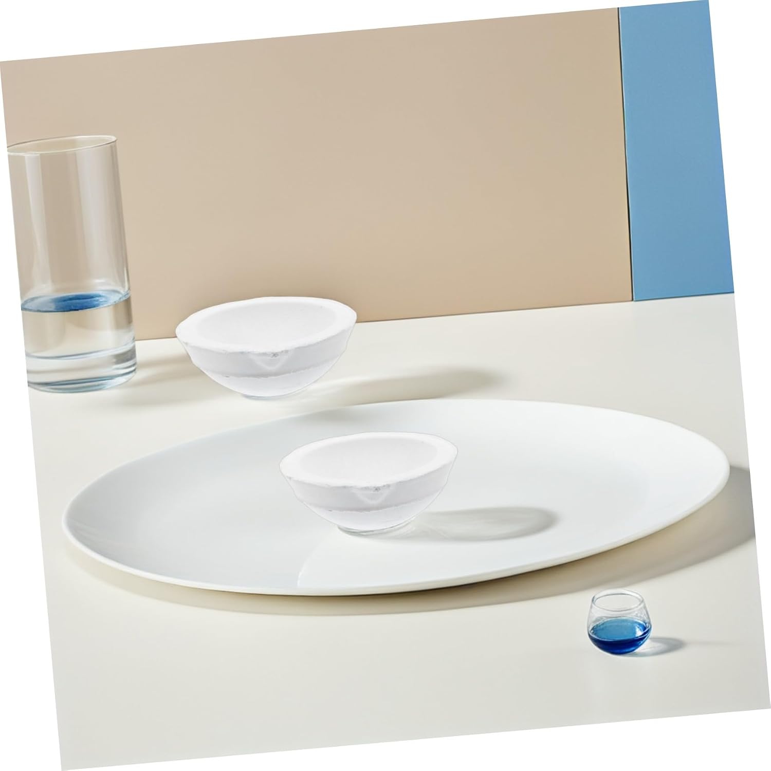 2pcs Laboratory Evaporating Basins Porcelain Evaporation Dish with Spout for School Lab Experiments Concentrating Drying Solids Stable Flat Bottom