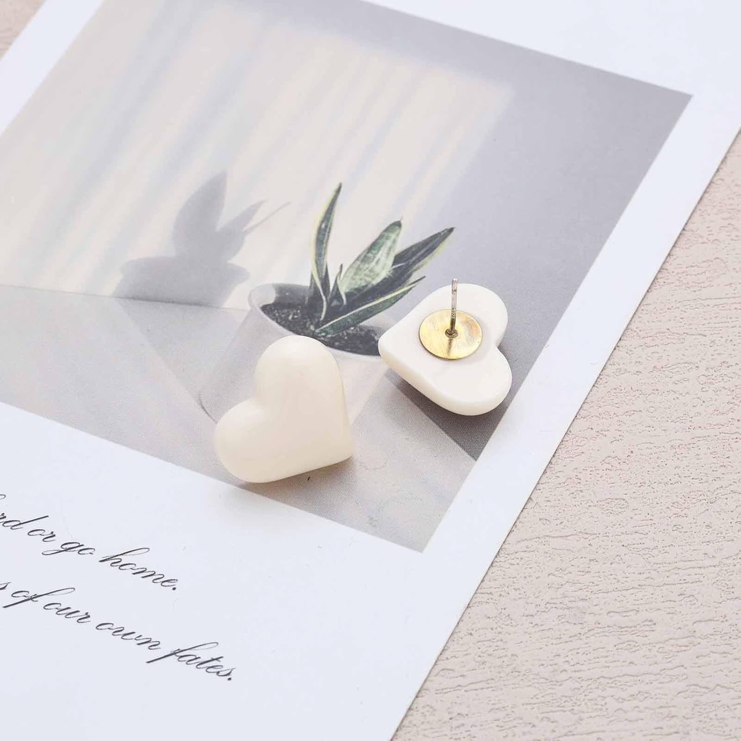 Vintage White Enamel Heart Earrings Heart Stud Earrings Resin Love Heart Earring Acrylic Puffy love Earring Jewelry for Women - Image 7