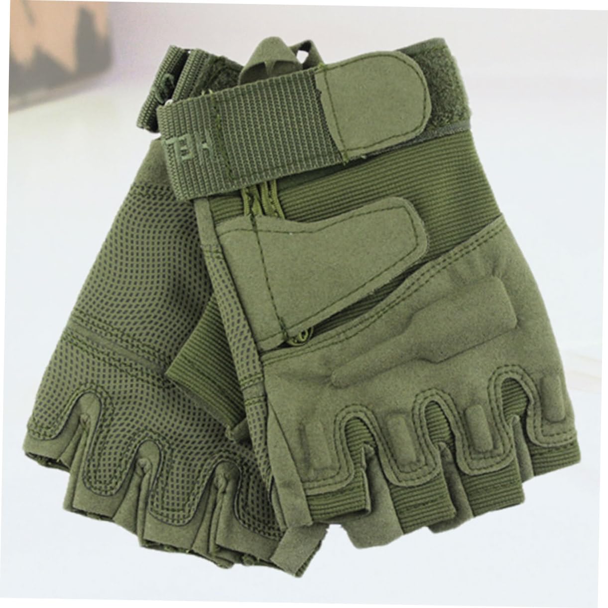 BESPORTBLE Mountain Biking Gloves Half-Finger Gloves Anti-Slip Breathable Elastic for Cycling Random