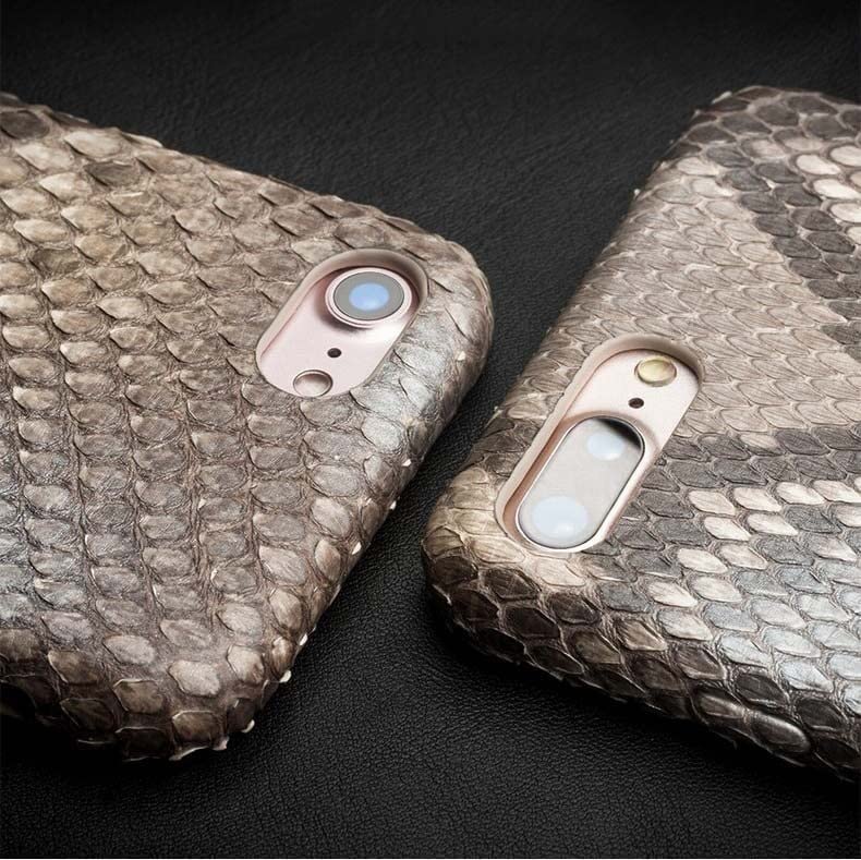 Étui à rabat en cuir iPhone SE3 luxueux folio gris style python
