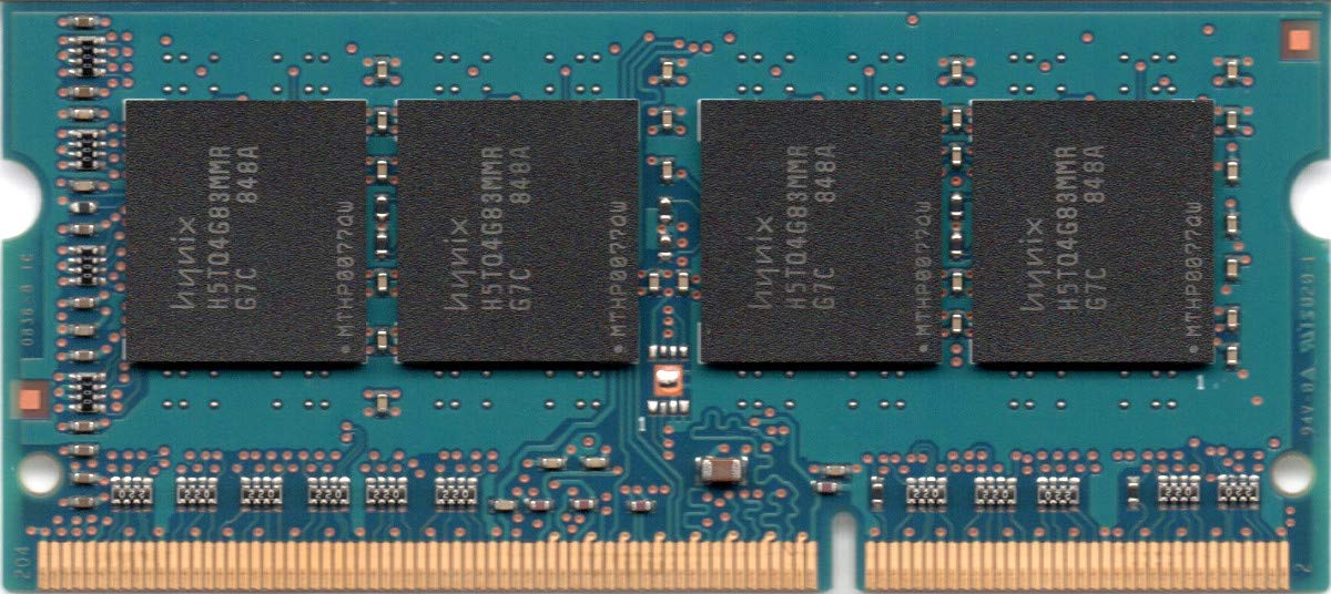 4GB DDR3 PC3-8500 1066mhZ 204-pin CL7 SO-DIMM HMT451S6MMR8C-G7