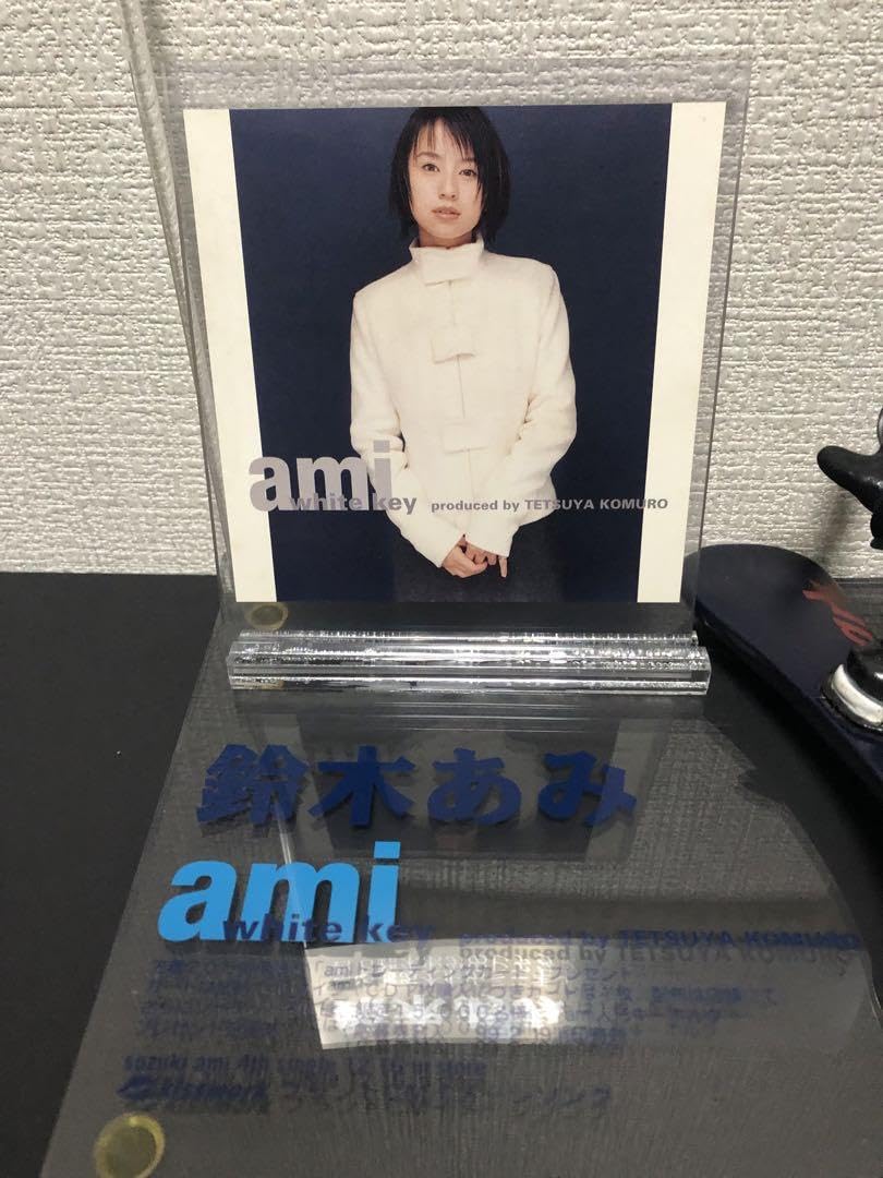 Amazon.co.jp: 鈴木あみ white key フィギュア あみ人形 POP : Toys 
