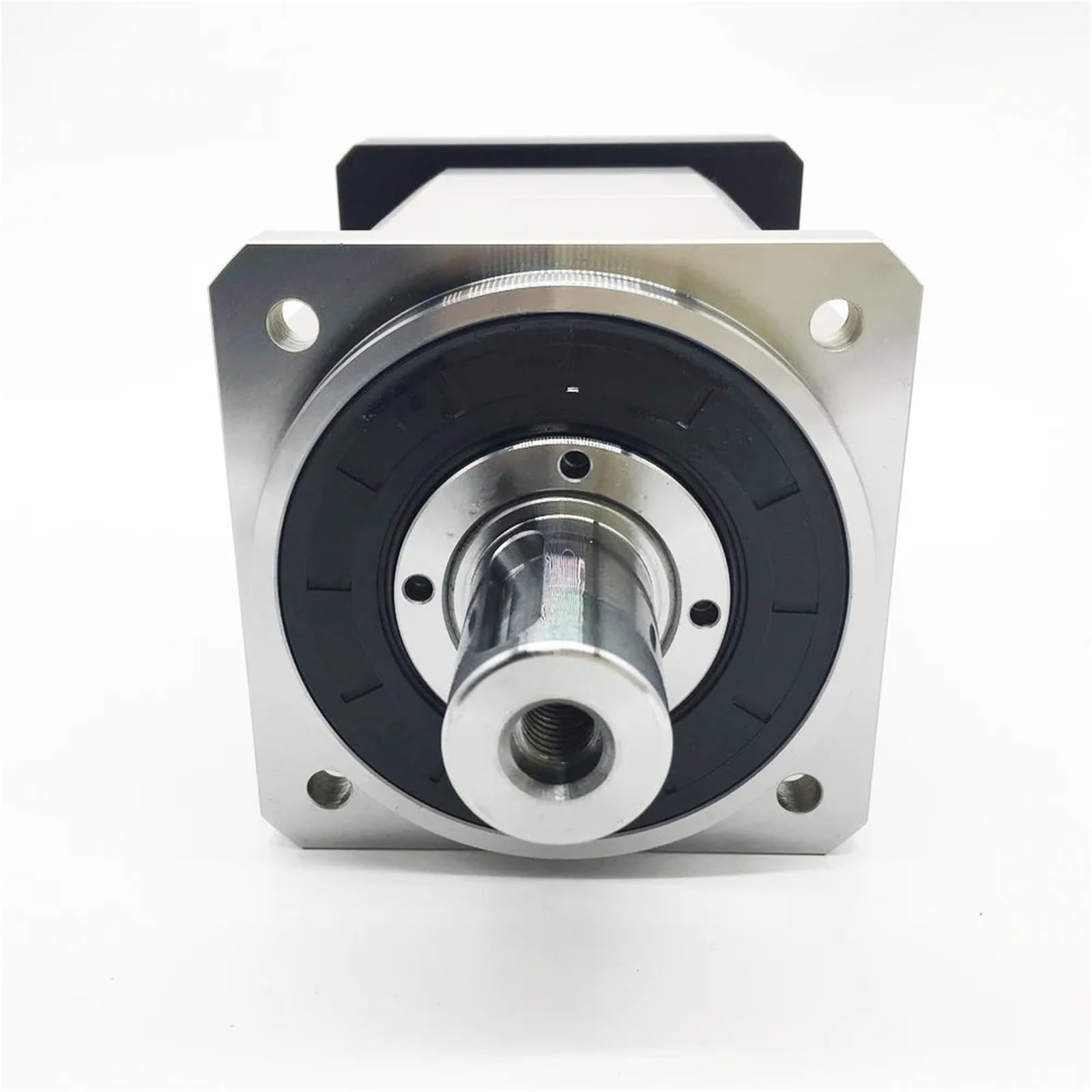 Planetengetriebe Nema mit Spiralgetriebe, hohe Präzision, 3 Arcmin, 750 W, 90 mm, Servoflansch, computergesteuerter Reduzierer (Verhältnis 15 to 1, Eingang 14 mm)