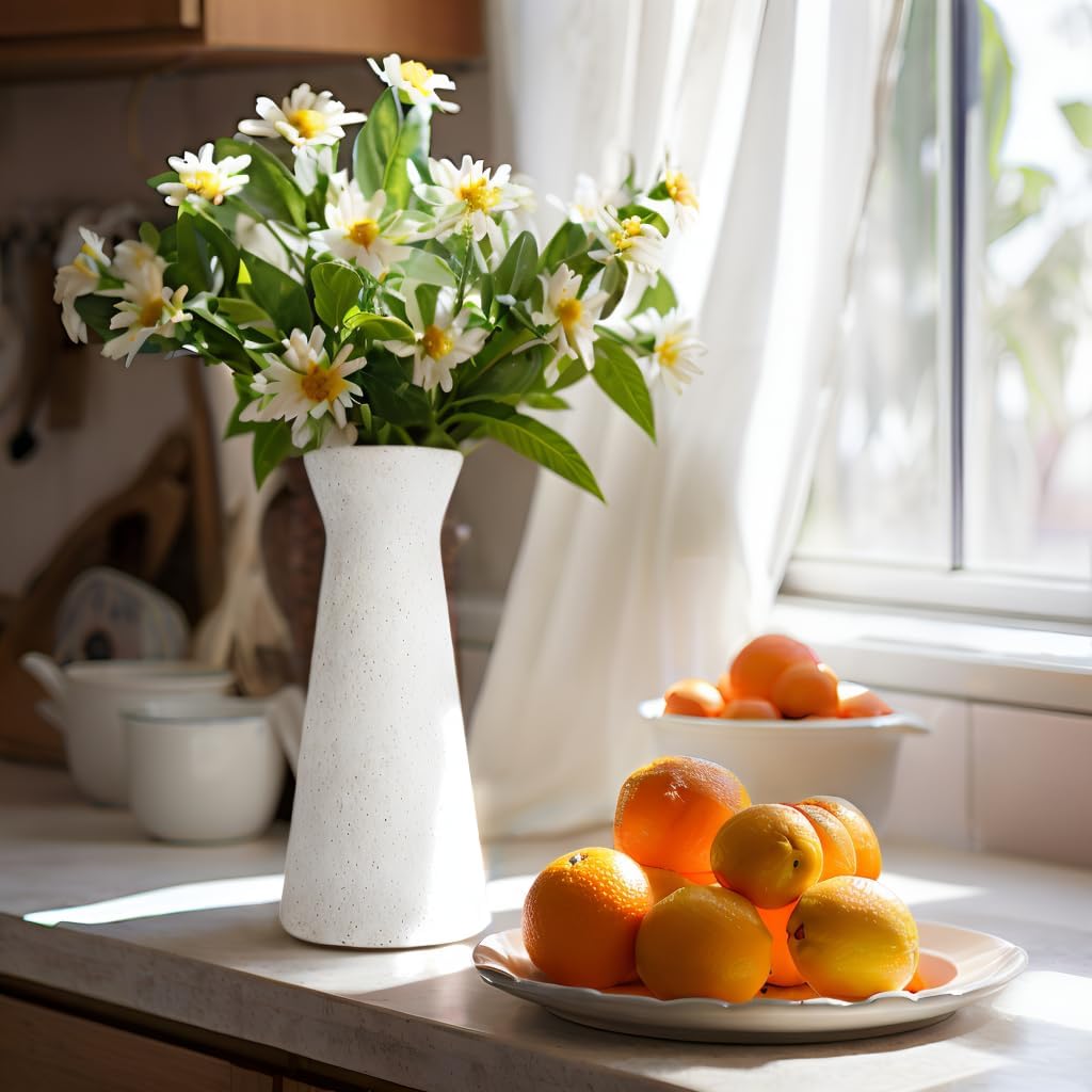 Minimalist Matte White Ceramic Vase Modern Farmhouse Style Home Elegant Home Decor Vase for Flower Arrangement, Reed and Buds, Suitable for Living Room, Kitchen and Office
