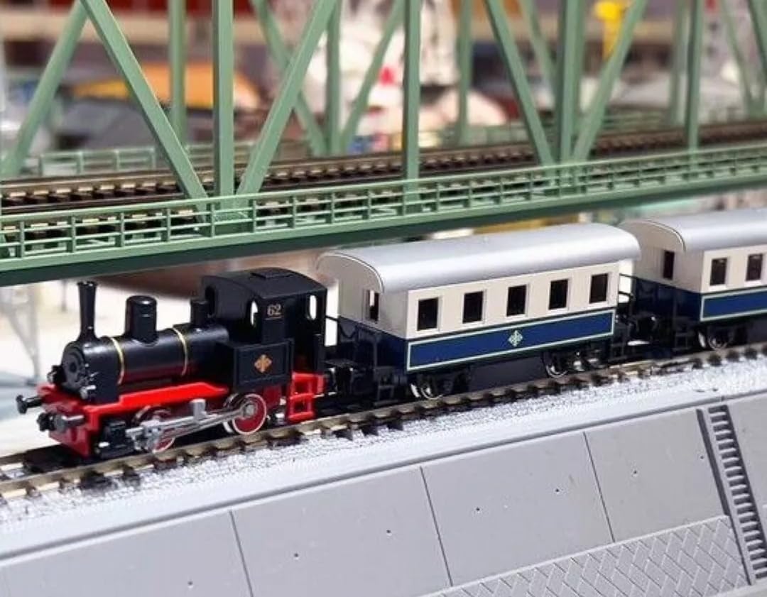 K 10-503 TRAIN DE PASSAGERS MOTORISÉ AVEC LOCOMOTIVE À VAPEUR plus 2 VAGONS À L'Échelle N 1/160