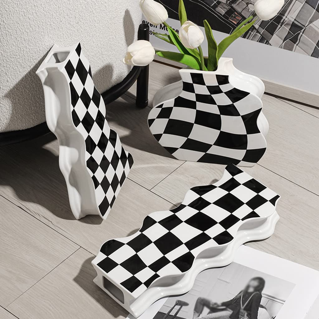 Vaso decorativo con reticolo bianco e nero dipinto a mano for la...