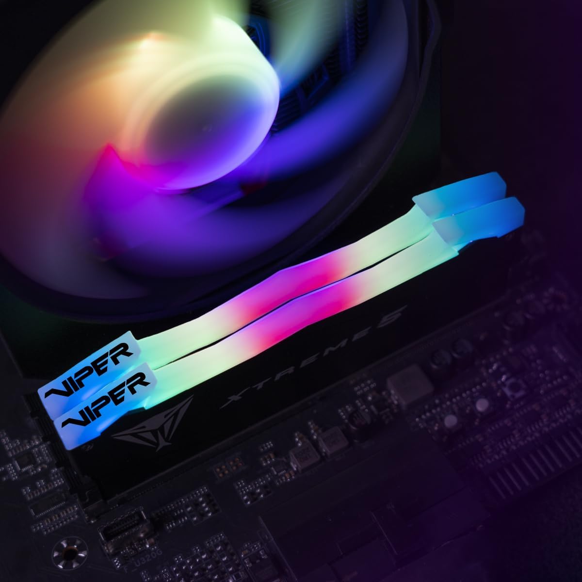 Patriot Viper Xtreme 5 RGB DDR5 RAM 32GB (2X16GB) 8000MHz CL38 1.45v UDIMM Desktop Gaming Memory Kit Compatible with Intel XMP - PVXR532G80C38K
