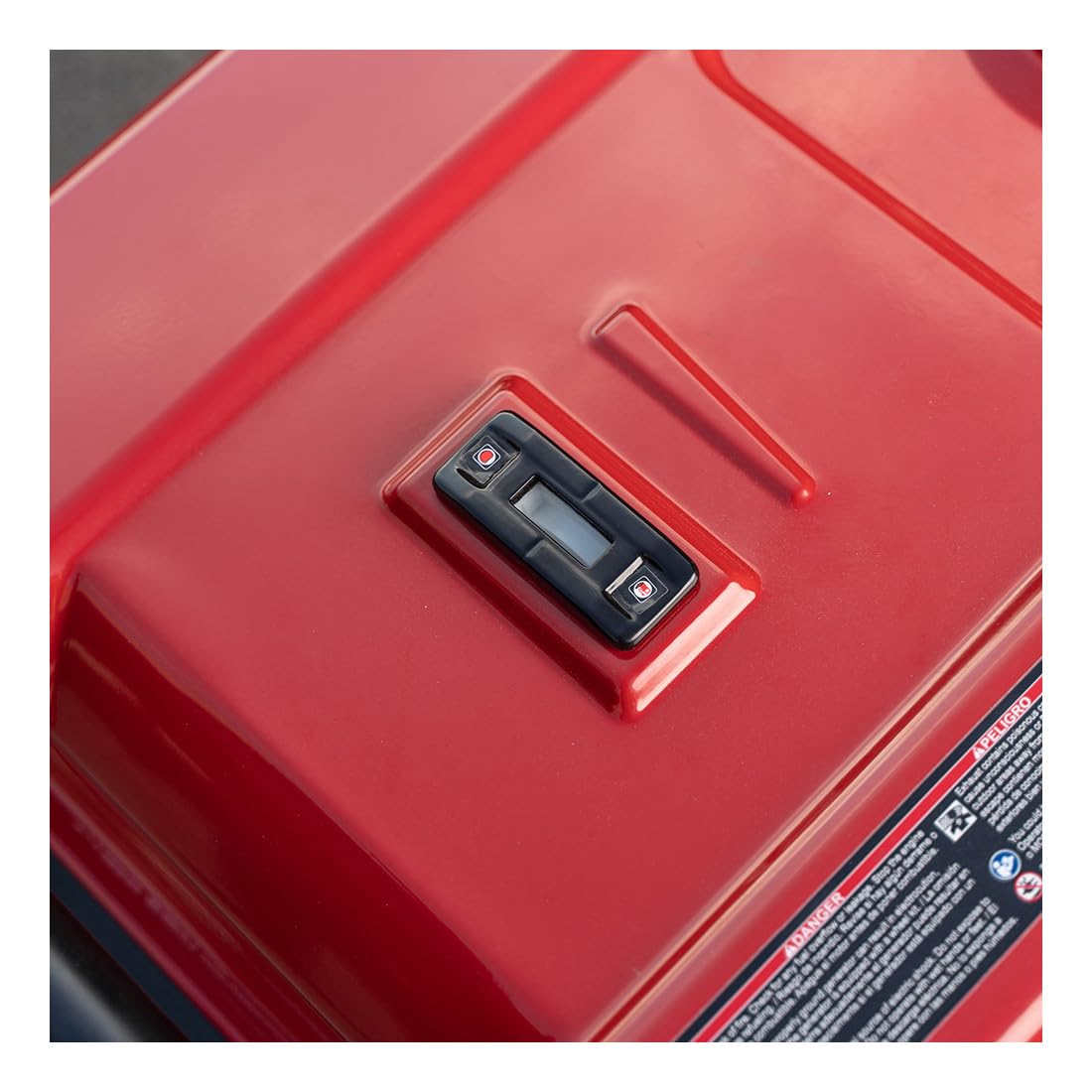 Generador de corriente (gasolina) X50 (máx. 4.200W, depósito 40 l, AVR, Powered by Honda, ruedas, alerta aceite, monofásico, 3 tomas 230V, protección térmica y panel digital)