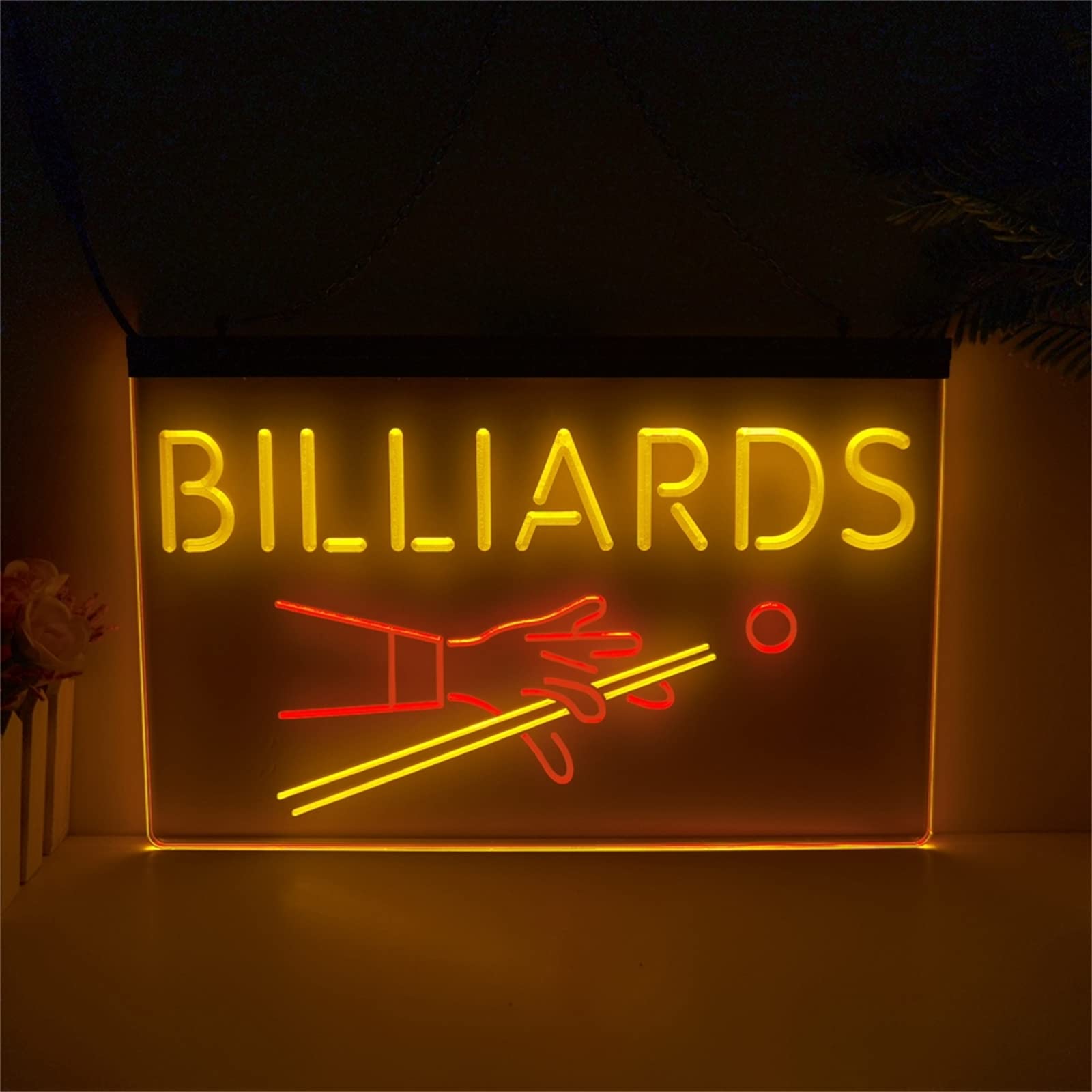 REWIS Cartel de neón LED con Soporte de Mano de Billar, Luces de neón grabadas en 3D de Doble Color USB Personalizadas, para Sala de Juegos de Billar Colgante Regulable Decorativo,Red Yellow,40x30cm