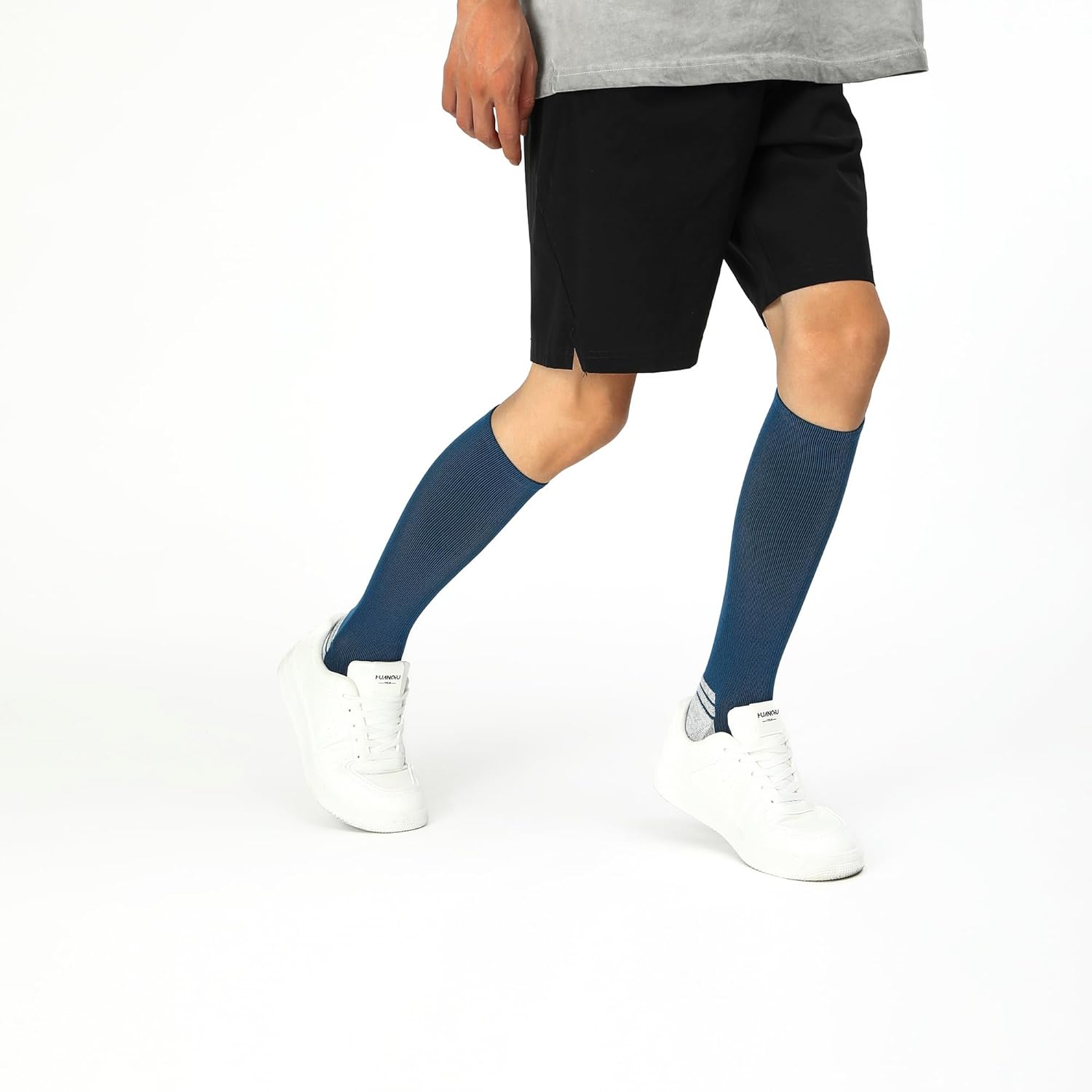 WANDER 3-6 Pairs Men's Athletic Run Cushion Over-the-Calf Tube Socks - Image 8