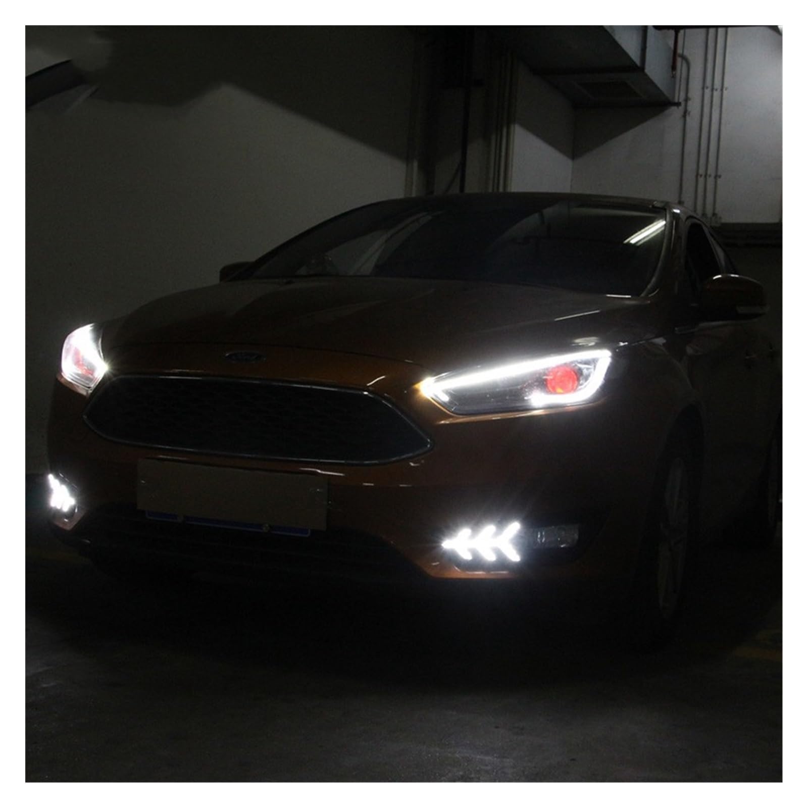 Fendinebbia Auto LED DRL 12V Luci Diurne Per Focus 2015 2016 2017 2018 Indicatori Di Direzione Gialli Luce Di Marcia Diurna Lampada Fendinebbia Per Auto