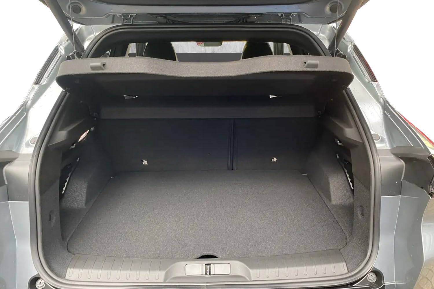 MTM Vasca Baule per Alfa Romeo Junior Hybrid/Electric 2024- Protezione Bagagliaio su Misura con Antiscivolo, Resistente, Facile da Lavare e Inodore, cod. 13070