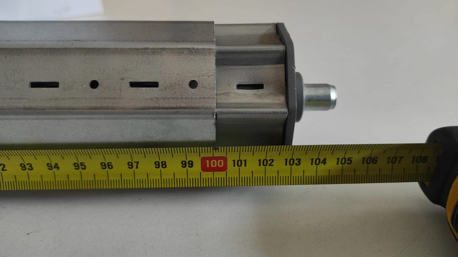 Kit COMPLETO Rullo per Tapparelle Avvolgibili a Cinghia REGOLABILE e RESISTENTE Varie Misure Disponibili (da 100 cm a 135 cm)