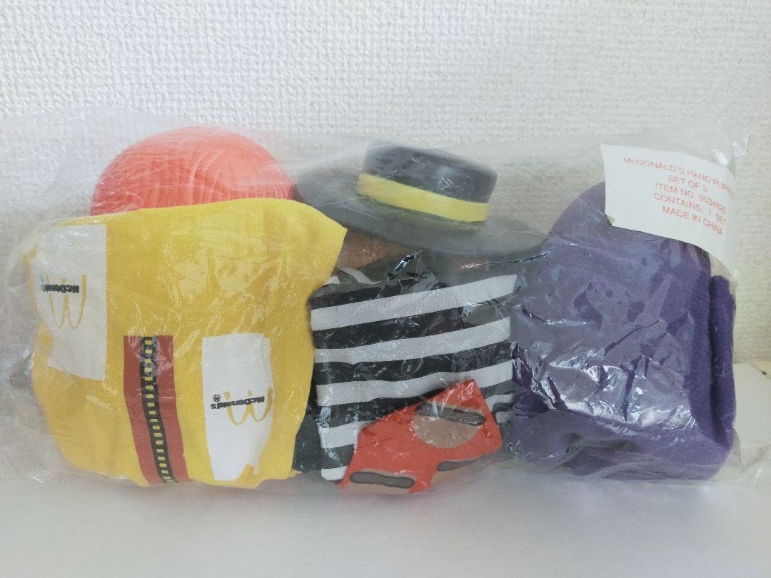 マクドナルド　フロアマット　カーペット　アメトイ　ロナルド　グリマス Amazon.co.jp: レア マクドナルド グリマス ぬいぐるみ ドール