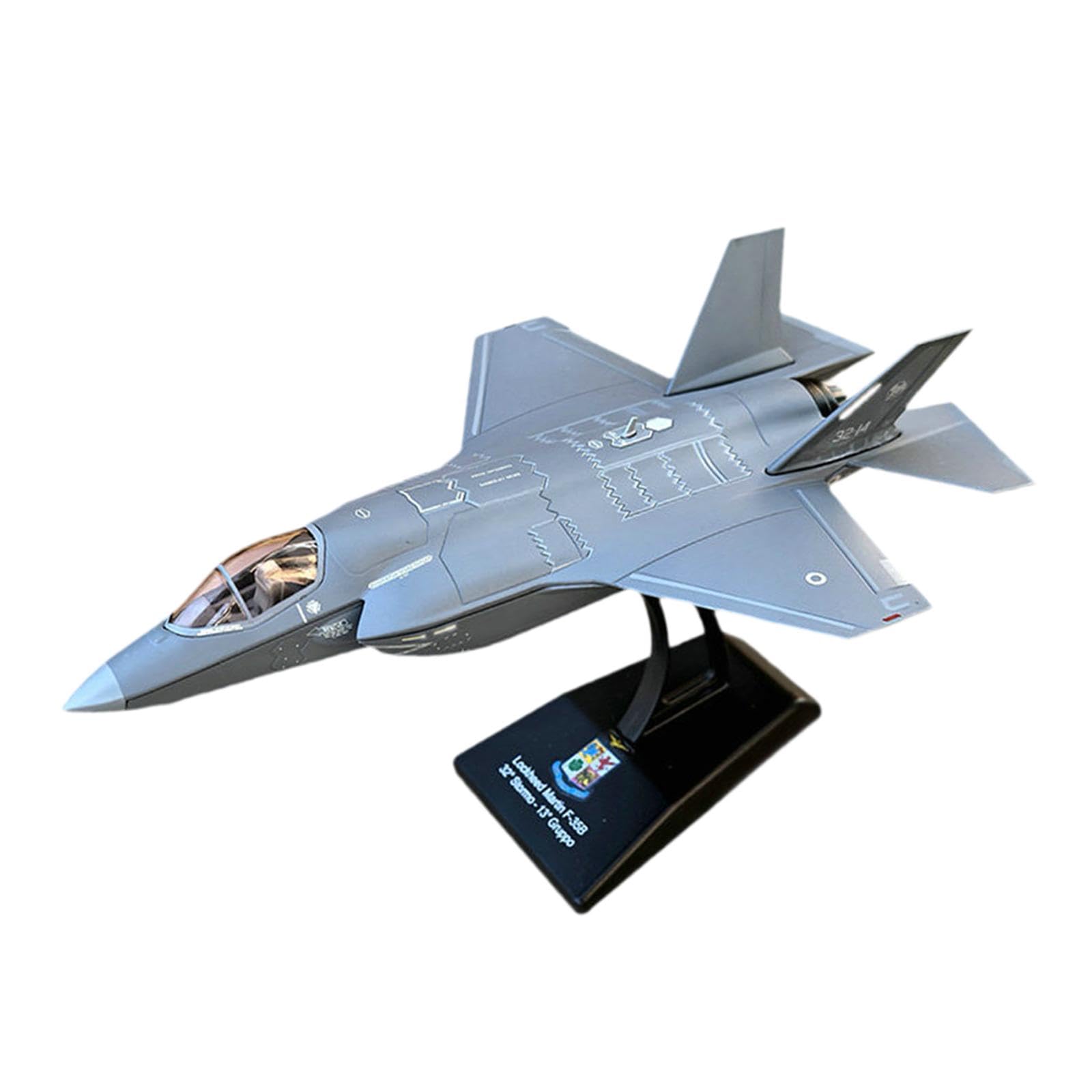 MagiDeal 1/100 Avion Miniature en Métal Moulé sous Pression, Fighter Modèle, Modèle de Table Décoratif, Commémoratif d'aviation, pour Café, Salon, Meuble TV, Maison, Style A