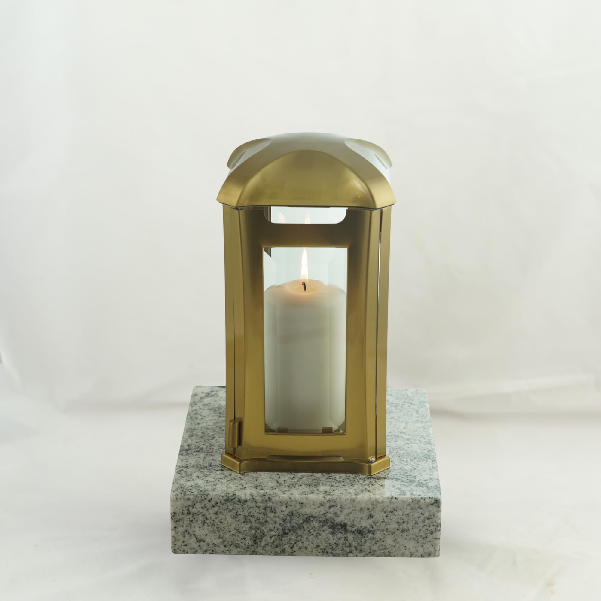 designgrab Lampa nagrobna Venezia ze stali szlachetnej w kolorze złota-brązu i cokołem granitowym Viscont biała