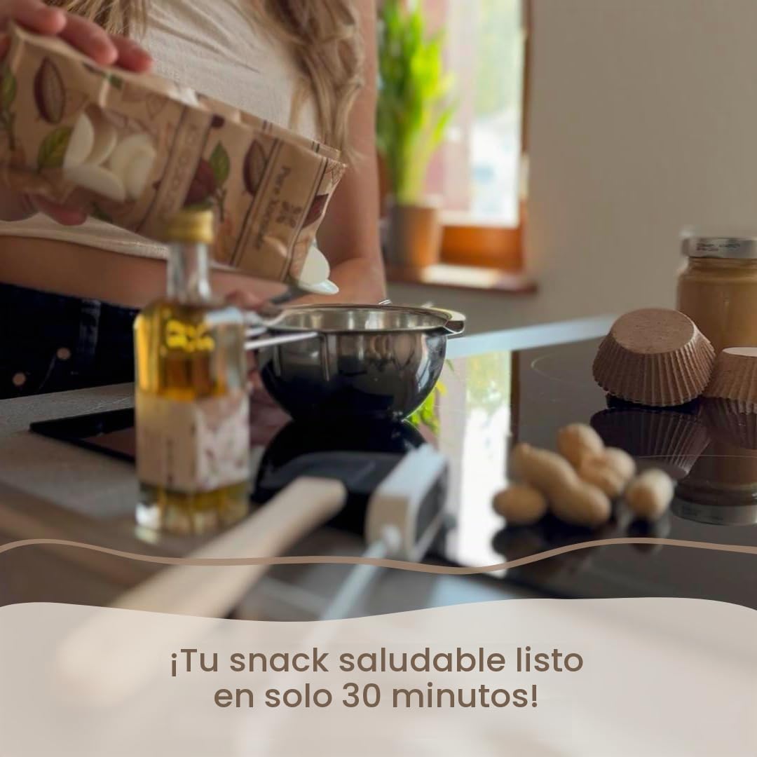 Pure Xocolate Kit de Chocolate DIY - Haz Chocolate Blanco, Negro y con Leche - Incluye Jarabe de Agave, Molde de Silicona, Termómetro, Bol, Espátula - Vegano, Bajo en Azúcar, sin Gluten ni Lactosa