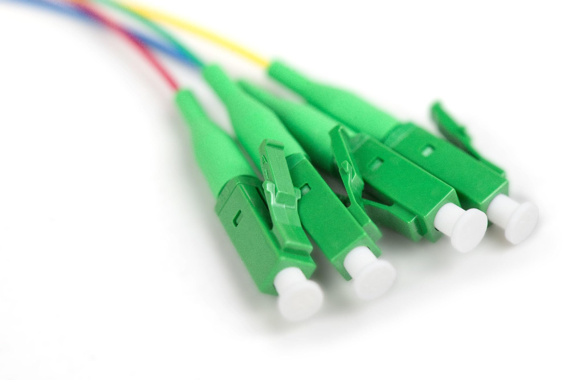 DIGITUS FTTH Drop Cable - monomode - OS2-4 fibres - 4 connecteurs LC/APC - flexion optimisée G.657A2 - LSZH - 50 m de longueur de câble - Câble fibre optique, Fibre Optic Cable