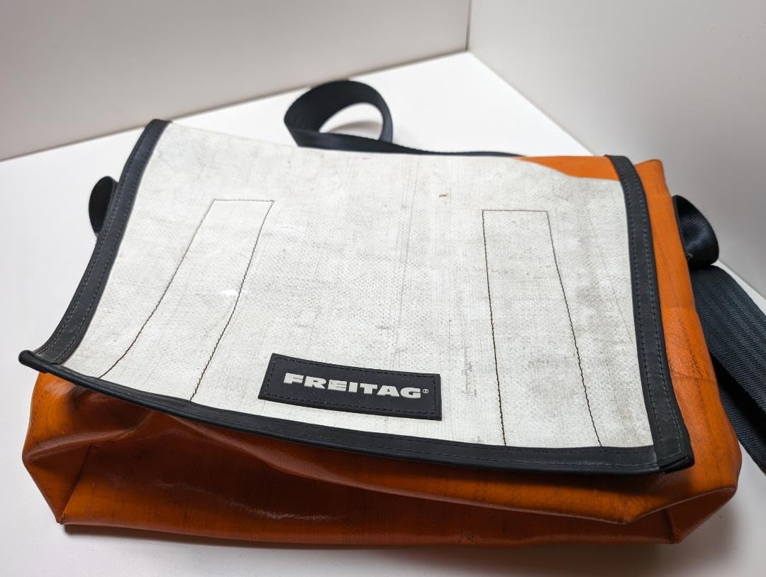 Amazon.co.jp: FREITAG フライターグ メッセンジャーバッグ ショルダー  