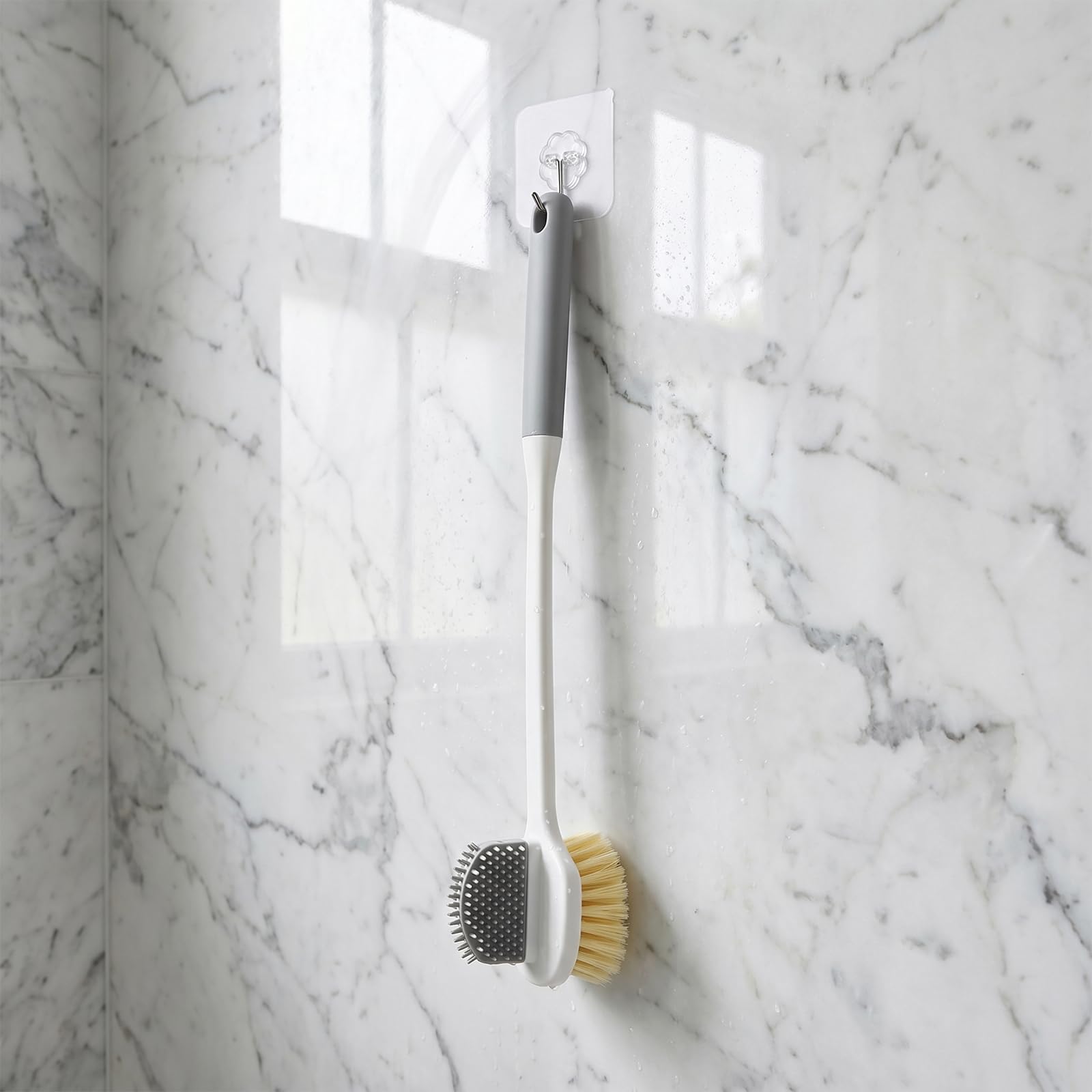 Brosse de Douche Long, Manche Brosse Dos pour Seniors Brosse Pied Douche Nettoyeur Orteils Soin des Pieds Brosse 2 en 1 Double Face Silicone et Poils Doux Ergonomique Antidérapante