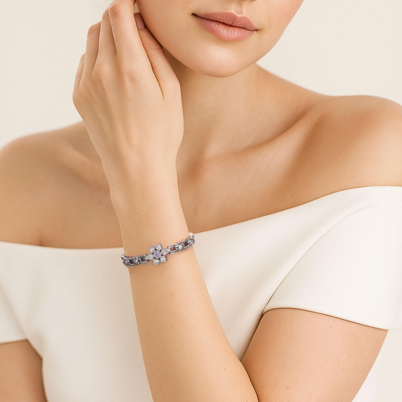 RainSo Bracelet magnétique pour femme - En acier inoxydable - Motif flocon de neige - Orné de pierres précieuses et cristaux violets - Taille réglable - Avec boîte cadeau