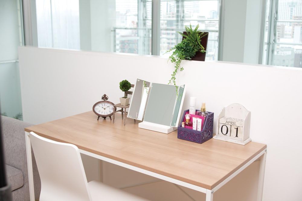 Foret Personalized Stand White Approx. Width 14.4 X Depth 13 X Height 14 cm