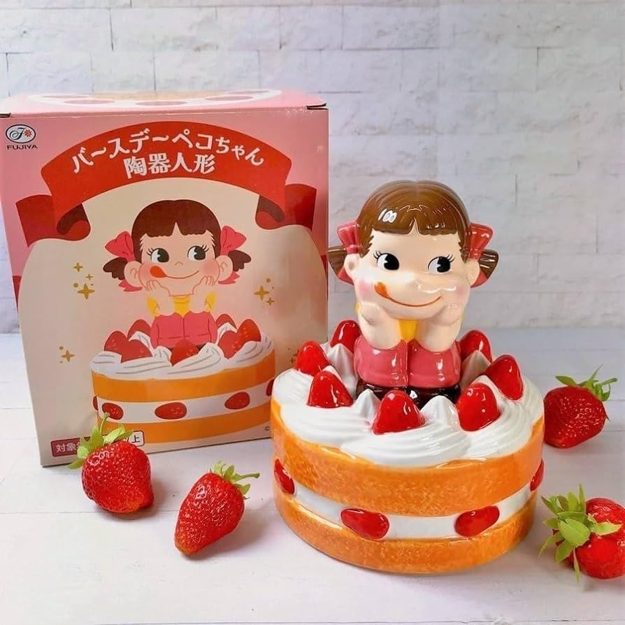 Amazon | 不二家 バースデーペコちゃん 陶器人形 バースデーケーキ