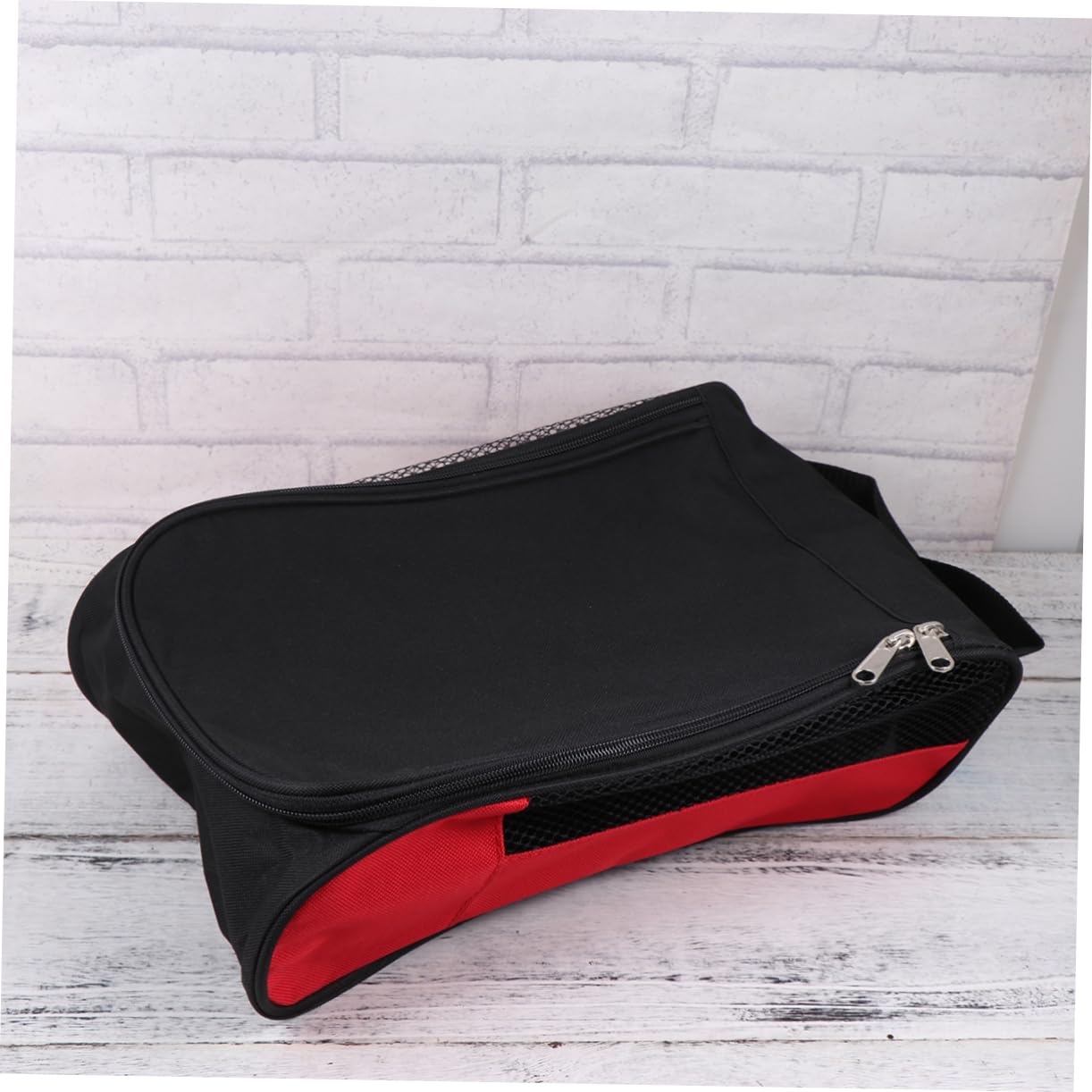 NAMOARLY Zippered Golf Shoe Bag with Ventilation Pouches Portable Dust Storage Carrier for Travel and Outdoor Sports for Golf Cycling Tennis and