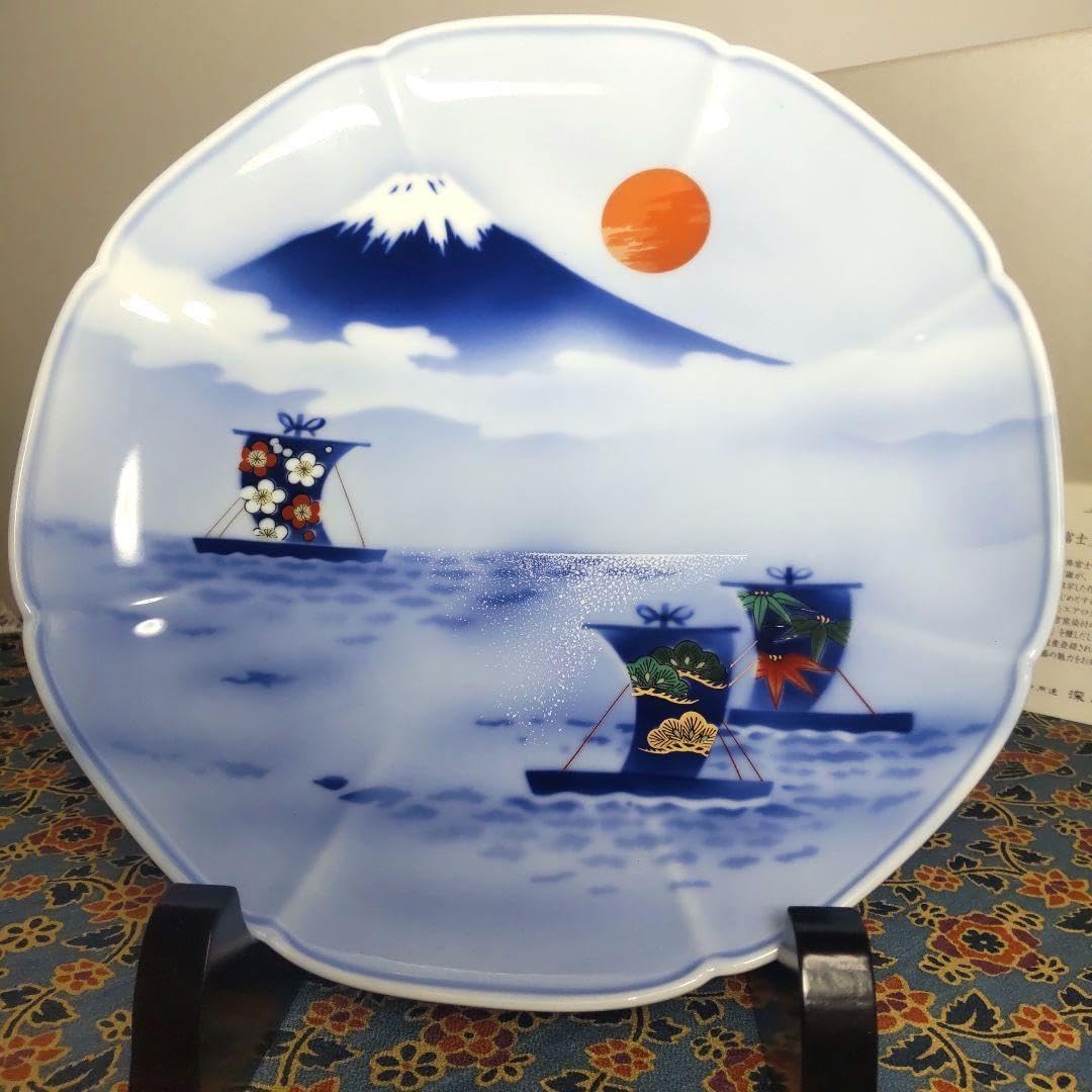 Amazon.co.jp: 深川製磁 富士山 大皿 プレート 飾皿 染付 染錦 宝船 