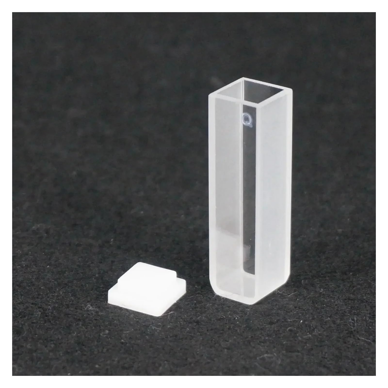 2 cuvette al quarzo JGS1 con lunghezza del percorso di 10 mm e coperchio for spettrofotometri