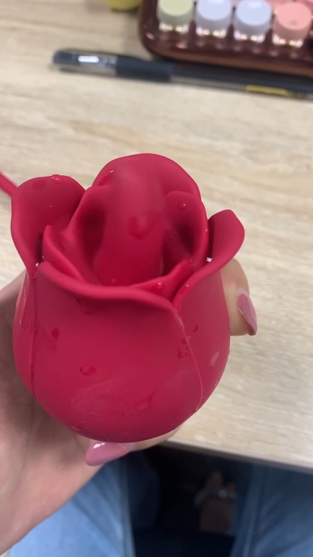 the rose toy coupon code Tongue Licking Rose Stimulation Toys SKU: X8X9991 main image 0