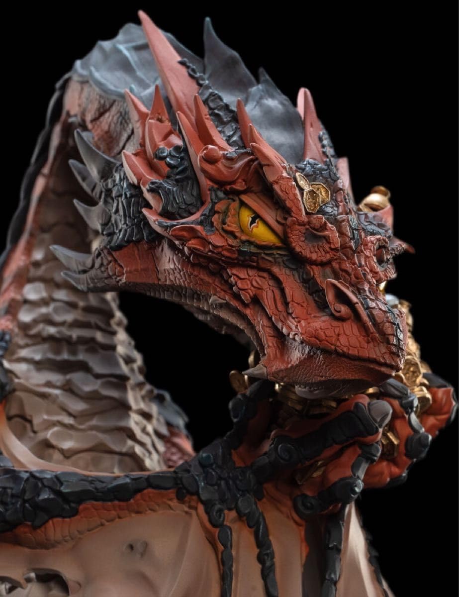 Amazon.co.jp: ホビット：竜に奪われた王国：スマウグ ミニ フィギュア