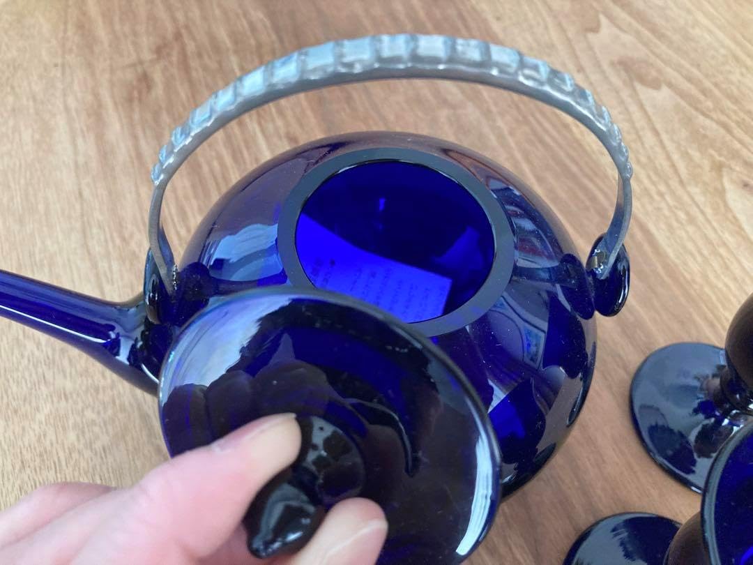 浮彫り五牛茶壺 急須 茶道具 煎茶道具 徳利 工芸品 美術品 置物 浮彫り五牛茶壺 急須 茶道具 煎茶道具 徳利 工芸品 美術品 置物