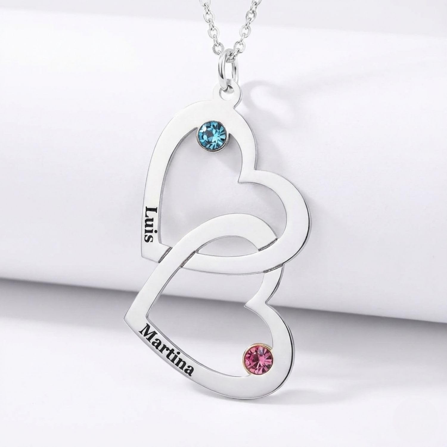 Collar de Plata con Corazones Personalizado - Colgante Personalizado con Nombres y Piedras en Plata de Ley, ideal para regalar