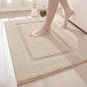 DEXI Bath Mat 40 x 60 cm, Non Slip Bathroom Mat, Soft Microfiber and Super Absorbent Bath Mats for Bathroom, Machine-Washable Bathroom Rug, Beige
